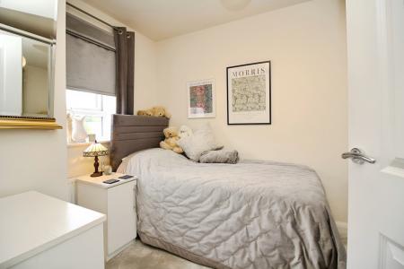 2 bedroom Detached bungalow for sale in Shiel Road, Lubbesthorpe, LE19