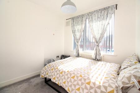 3 bedroom Semi-detached house for sale in Shottery Avenue, Braunstone Town, LE3