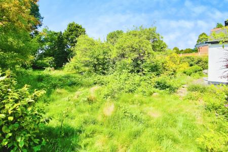 4 bedroom Detached bungalow for sale in Station Road, Kirby Muxloe, LE9