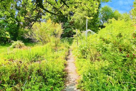 4 bedroom Detached bungalow for sale in Station Road, Kirby Muxloe, LE9
