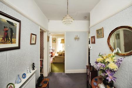 4 bedroom Detached bungalow for sale in Station Road, Kirby Muxloe, LE9