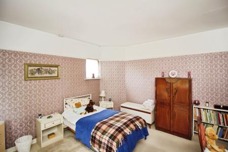 4 bedroom Detached bungalow for sale in Station Road, Kirby Muxloe, LE9