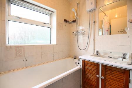 5 bedroom Semi-detached house for sale in Stonehurst Road, Braunstone Town