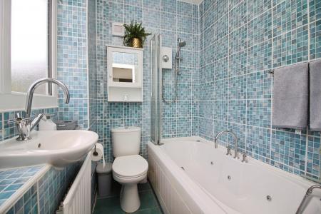 3 bedroom Semi-detached house for sale in Tetuan Road, Leicester, LE3