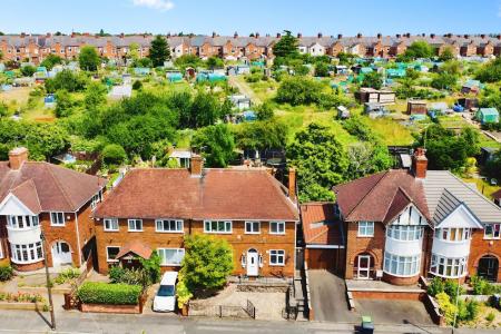 3 bedroom Semi-detached house for sale in Tetuan Road, Leicester, LE3