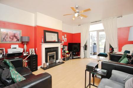 3 bedroom Semi-detached house for sale in Tetuan Road, Leicester, LE3