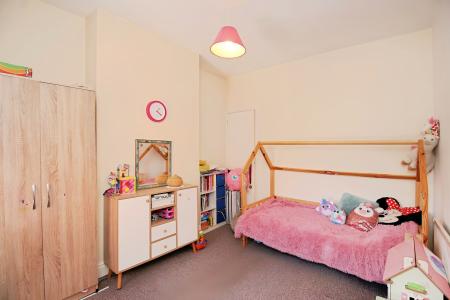 3 bedroom Terraced House for sale in Tudor Road, Leicester, LE3