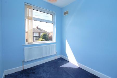 3 bedroom Semi-detached house for sale in Turnbull Drive, Braunstone Town, LE3