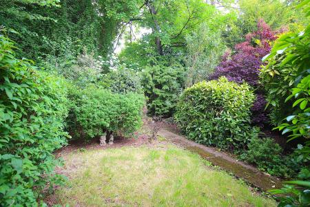 3 bedroom Semi-detached house for sale in Turnbull Drive, Braunstone Town, LE3