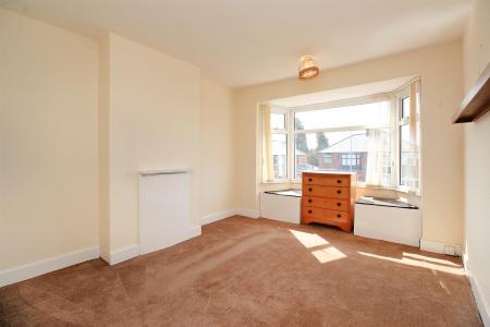 3 bedroom Semi-detached house for sale in Turnbull Drive, Braunstone Town, LE3