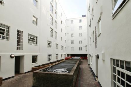 2 bedroom Flat for sale in Wapping Wall, Wapping
