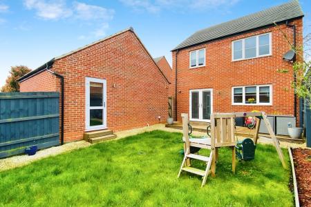3 bedroom Detached house for sale in Welford Road, Wigston, Leicester, LE18