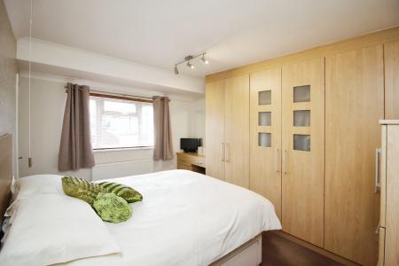 3 bedroom Semi-detached house for sale in Westover Road, Braunstone Town, LE3