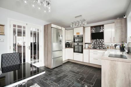 3 bedroom Semi-detached house for sale in Woodhouse Road, Narborough, LE19
