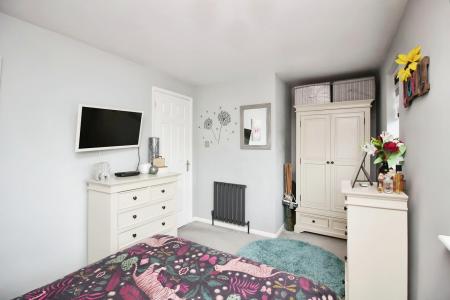 3 bedroom Semi-detached house for sale in Woodhouse Road, Narborough, LE19