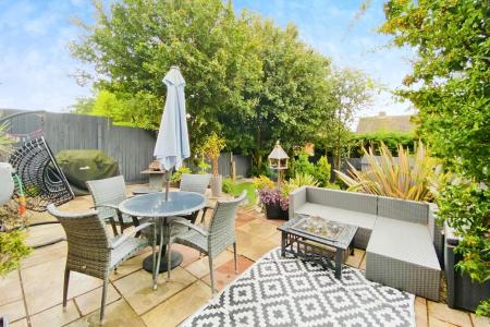 3 bedroom Semi-detached house for sale in Woodhouse Road, Narborough, LE19