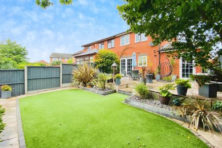 Woodhouse Road, Narborough, LE19