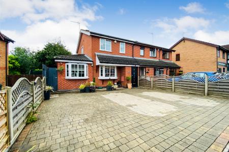 3 bedroom Semi-detached house for sale in Woodhouse Road, Narborough, LE19