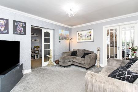 3 bedroom Semi-detached house for sale in Woodhouse Road, Narborough, LE19