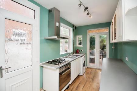 2 bedroom Terraced House for sale in Woodville Road, Leicester, LE3
