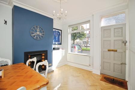 2 bedroom Terraced House for sale in Woodville Road, Leicester, LE3