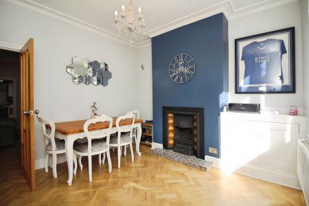 2 bedroom Terraced House for sale in Woodville Road, Leicester, LE3