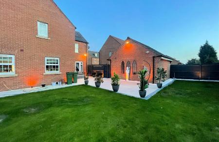 4 bedroom Detached house for sale in Forest House Lane, Leicester Forest East, LE3