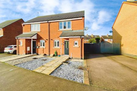 Peers Way, Huncote, LE9