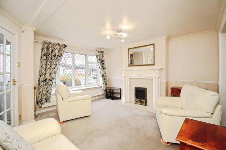 3 bedroom Semi-detached house for sale in Regents Walk, Leicester Forest East, LE3