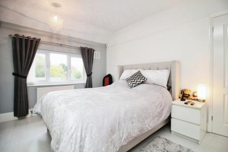3 bedroom Semi-detached house for sale in Narborough Road South, Braunstone Town, LE3