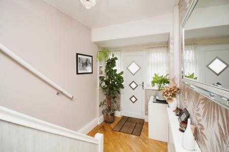 3 bedroom Semi-detached house for sale in Narborough Road South, Braunstone Town, LE3