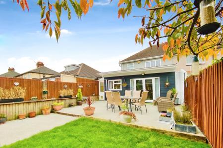 3 bedroom Semi-detached house for sale in Narborough Road South, Braunstone Town, LE3