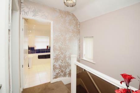 3 bedroom Semi-detached house for sale in Narborough Road South, Braunstone Town, LE3