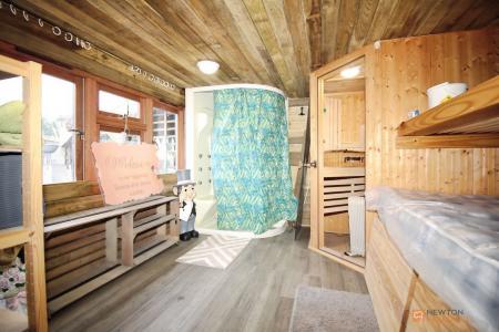 4 bedroom Semi-detached house for sale in Imperial Avenue, Braunstone, LE3