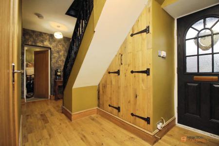 4 bedroom Semi-detached house for sale in Imperial Avenue, Braunstone, LE3