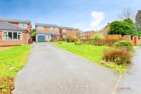 Equity Road East, Earl Shilton, LE9