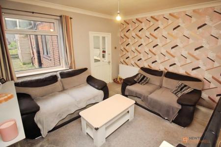 3 bedroom Terraced House for sale in Hinckley Road, Earl Shilton, LE9