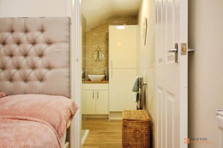 3 bedroom Terraced House for sale in Hinckley Road, Earl Shilton, LE9