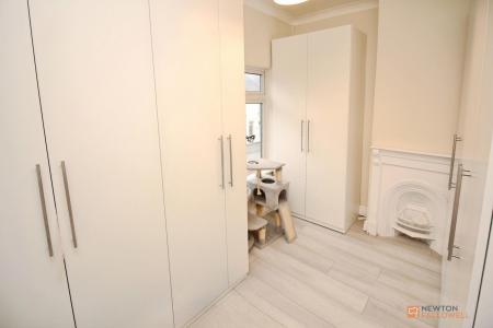 3 bedroom Terraced House for sale in Hinckley Road, Earl Shilton, LE9