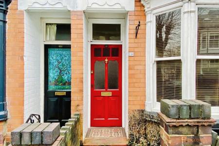 3 bedroom Terraced House for sale in Harrow Road, Off Fosse Road South, Leicester, LE3
