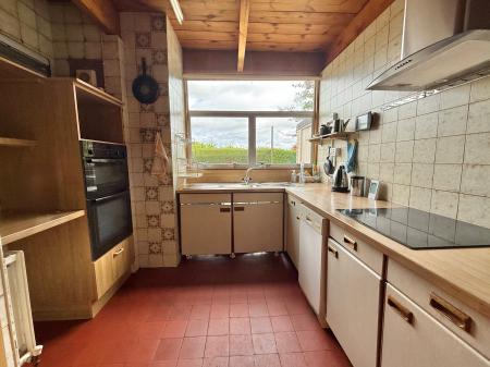 4 bedroom Detached bungalow for sale in Barlings Lane, Langworth, LN3