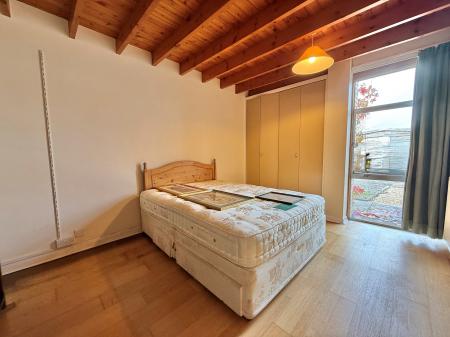 4 bedroom Detached bungalow for sale in Barlings Lane, Langworth, LN3