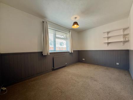 2 bedroom Terraced House for sale in Blenheim Road, Lincoln, LN1