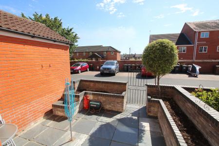 2 bedroom Terraced House for sale in Blenheim Road, Lincoln, LN1