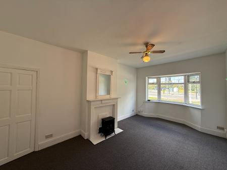 4 bedroom Detached bungalow for sale in Bunkers Hill, Lincoln, LN2