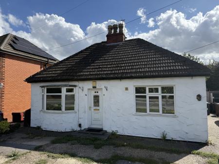 Bunkers Hill, Lincoln, LN2