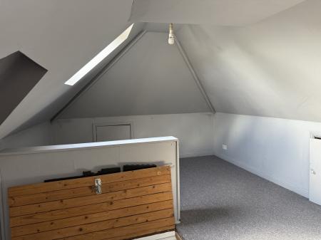 4 bedroom Detached bungalow for sale in Bunkers Hill, Lincoln, LN2