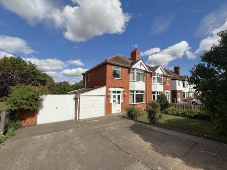 Bunkers Hill, Lincoln, LN2