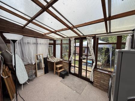 2 bedroom Semi-detached house for sale in Burwell Close, Lincoln, LN2