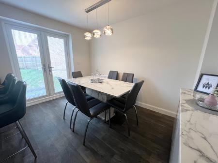 4 bedroom Detached house for sale in Caesar Road, North Hykeham, LN6